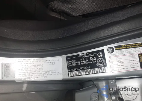 2015 Mercedes-Benz Cls 550 4Matic z USA, uszkodzony, nr VIN WDDLJ9BBXFA135041